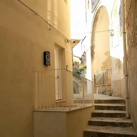 Balate Dimora In Centro Guest house