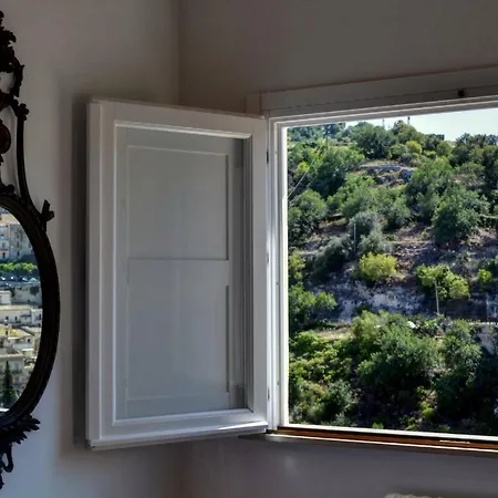 Balate Dimora In Centro Guest house 2*